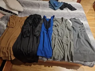 Lote 5 vestidos. Lote 7