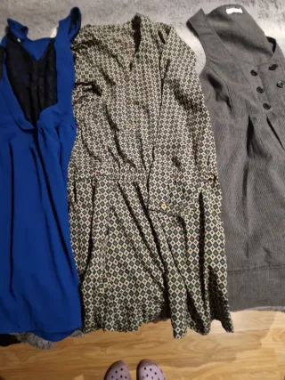 Lote 5 vestidos. Lote 7