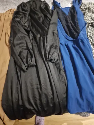 Lote 5 vestidos. Lote 7