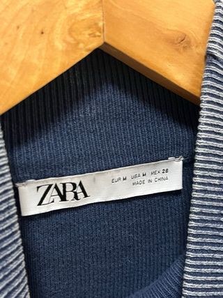 Top manga larga cuello alto