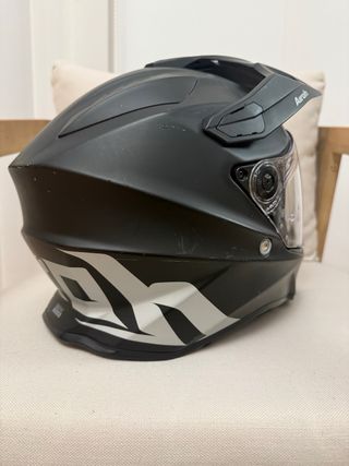 Casco Airoh Commander Monocolor Negro