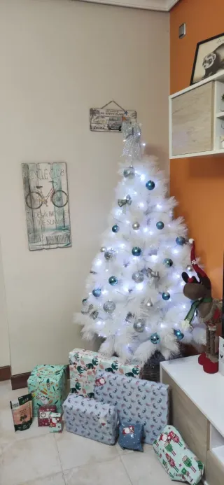 Árbol de Navidad Blanco 1.80m