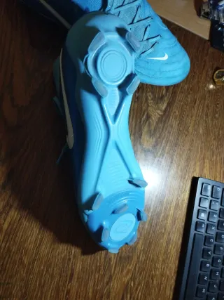 Botas de fútbol Nike Tacos Phanton número 45