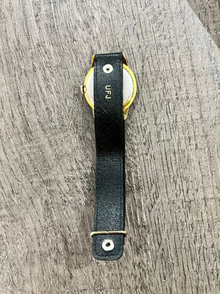 Reloj Festina Cuerda Vintage Dorado