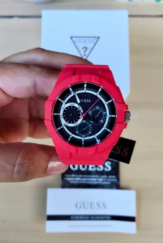 Reloj Guess Cronógrafo Rojo/Negro para Hombre.