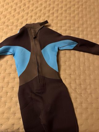 Neopreno Decathlon 2mm Talla 12A