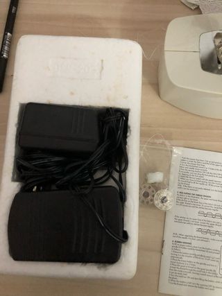 Máquina de coser portátil Mini