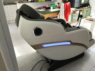 Sillón masaje y presoterapia con gravedad zero