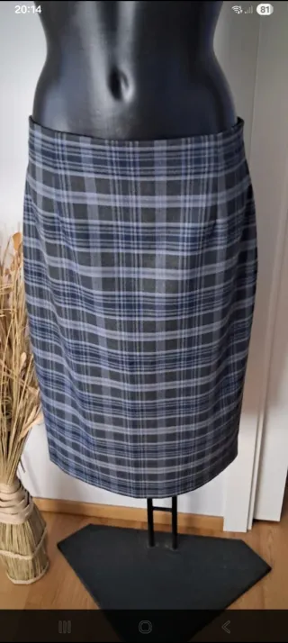 Gonna calda a quadri blu e grigio