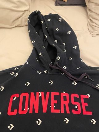 Sudadera Converse azul con estampado