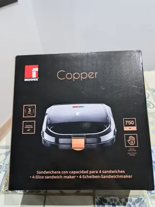 Sandwichera Eléctrica Negra