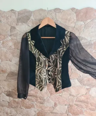 Blusa-Chaleco de Fiesta Dorado y Negro