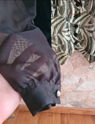 Blusa-Chaleco de Fiesta Dorado y Negro