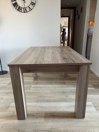 Tavolo da pranzo allungabile effetto legno