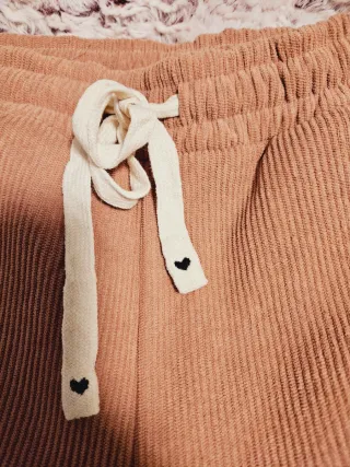 Pantalón de pana rosa