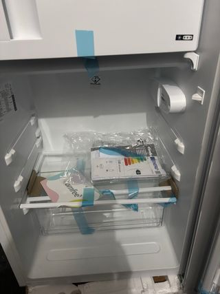 Comfee'Frigorífico de una puerta 80l