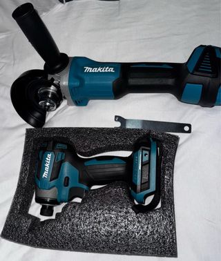 Herramientas Tipo Makita: Taladro y Amoladora