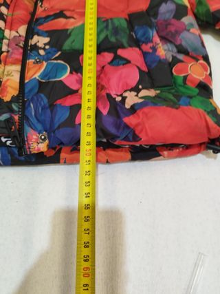 Cazadora Desigual Anorak Estampado Floral