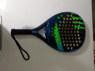 Pala de pádel Kuikma 560