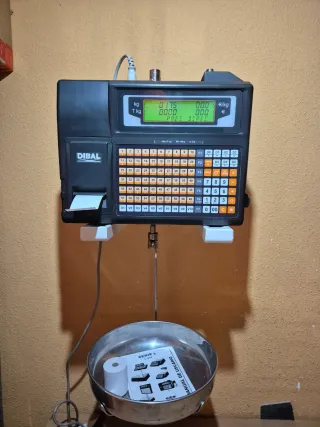 Balanza DIBAL con ticket y pegatinas GARANTIA