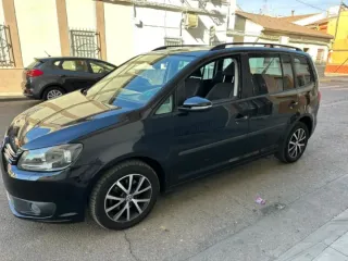 Volkswagen Touran 2012