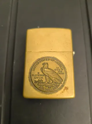 Zippo Indian Head 2.5 Dólares