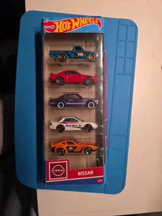 Hot Wheels Pack 5 Nissan