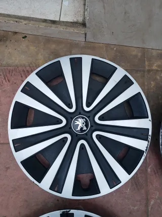 4 Tapacubos Peugeot R15