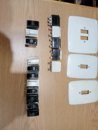 Mecanismos BJC (Interruptores y Enchufes)