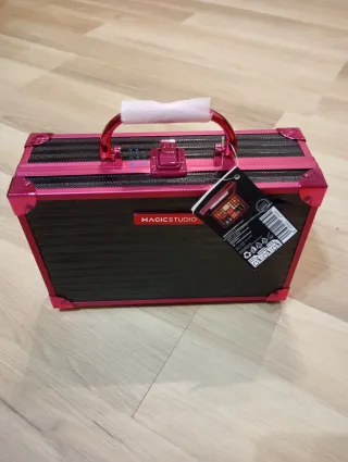 Estuche de Maquillaje Magic Studio Multicolor