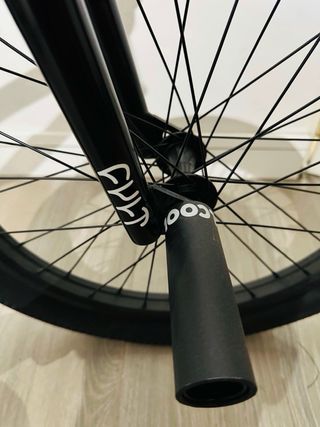 Bicicleta BMX Cult Gateway Negra