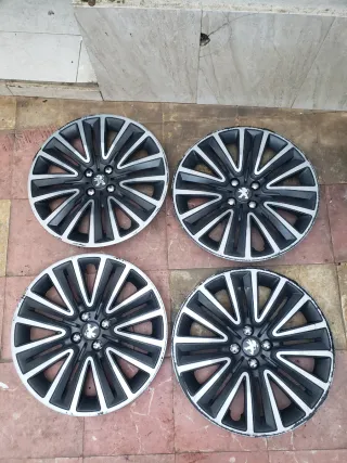 4 Tapacubos Peugeot R16