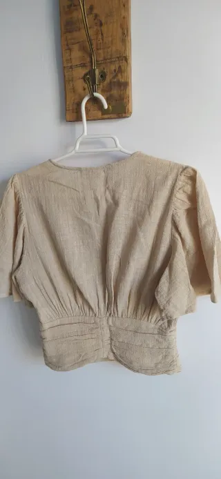 Blusa Zara cruzada manga corta beige T.XS