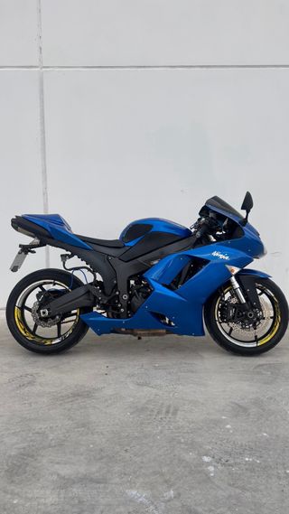 Kawasaki Ninja ZX6R 2008 Azul