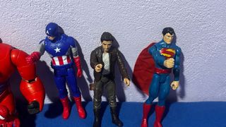 Figuras de Acción Marvel y DC