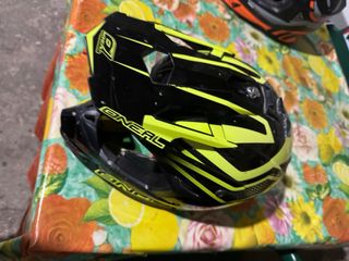 Casco O'Neal Negro y Amarillo