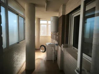 PISO EN URB. PRIVADA CON PISCINA Y VISTAS AL MAR
