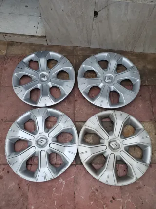 4 Tapacubos Renault R15