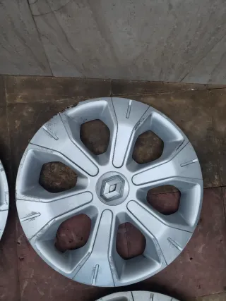 4 Tapacubos Renault R15