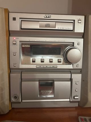 Equipo de música JVC CD/Cinta/Radio