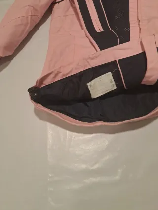 Chubasquero ligero rosa