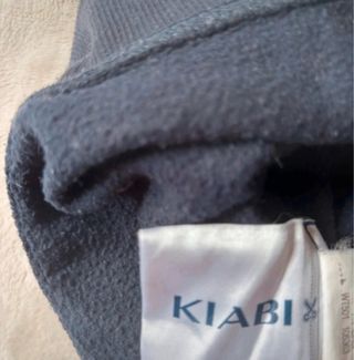 Jersey azul con texto HEY, I'LL BE BACK