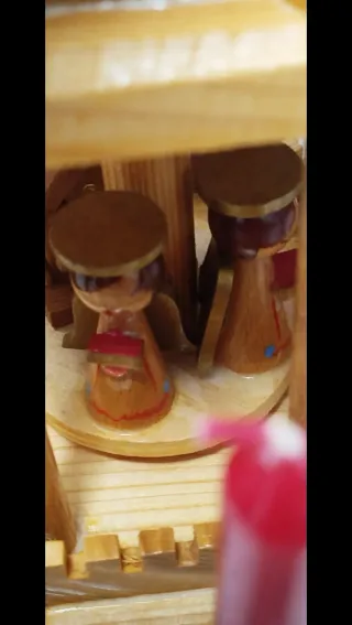 Pirámide Navideña Vintage Madera