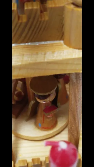 Pirámide Navideña Vintage Madera