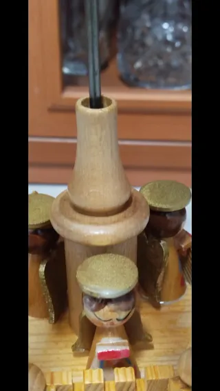 Pirámide Navideña Vintage Madera