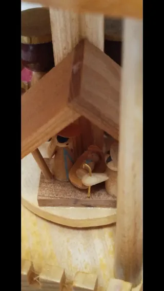 Pirámide Navideña Vintage Madera