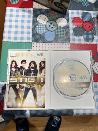 Disney Sing It Party Hits Wii