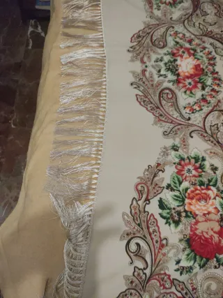 Mantón Manila Pintado