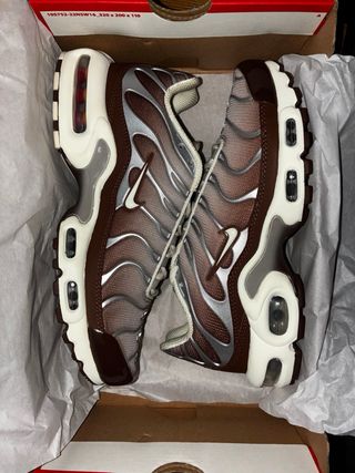 Nike Air Max Plus Marrón Talla 38.5