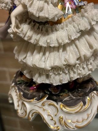 Statuina Capodimonte Coppia Ballo Porcellana